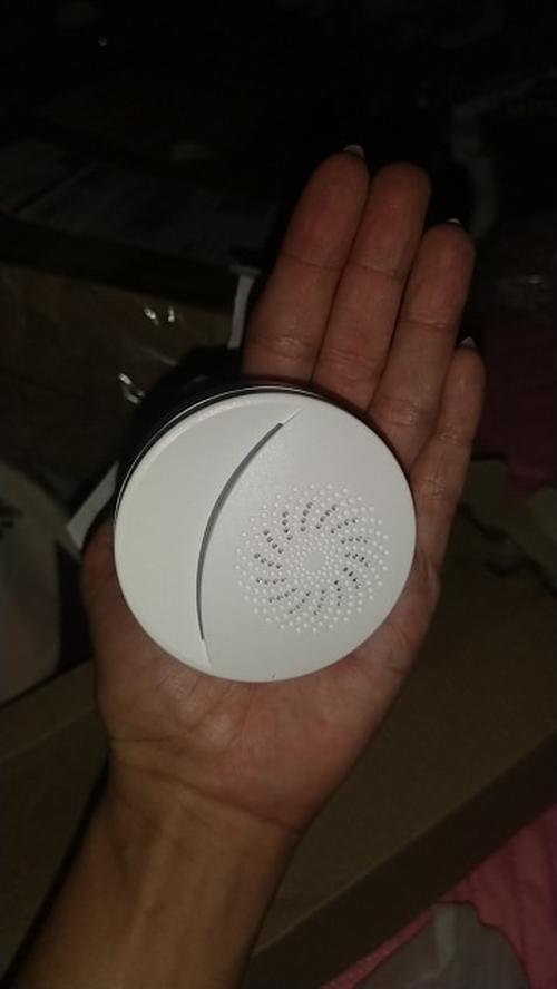 Ultrasonic Pest Repeller: Safe, Effective, & Eco-Friendly photo review