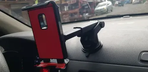 Universal Car Mount for Smartphones and Tablets photo review