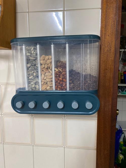 Wall-Mounted Food Grain Storage Boxes - Moisture-Proof & Airtight Kitchen Container photo review