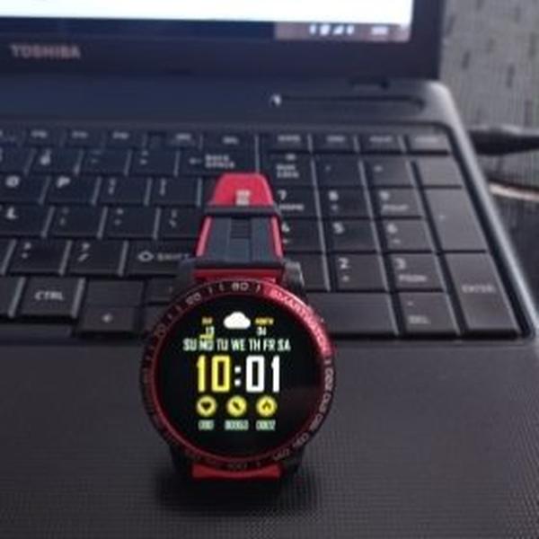 Waterproof Bluetooth smart watch phone photo review